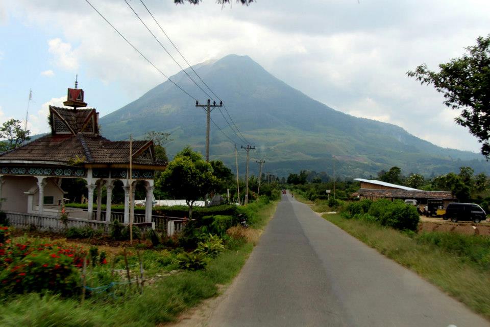 1699_629463257069477_292417595_n