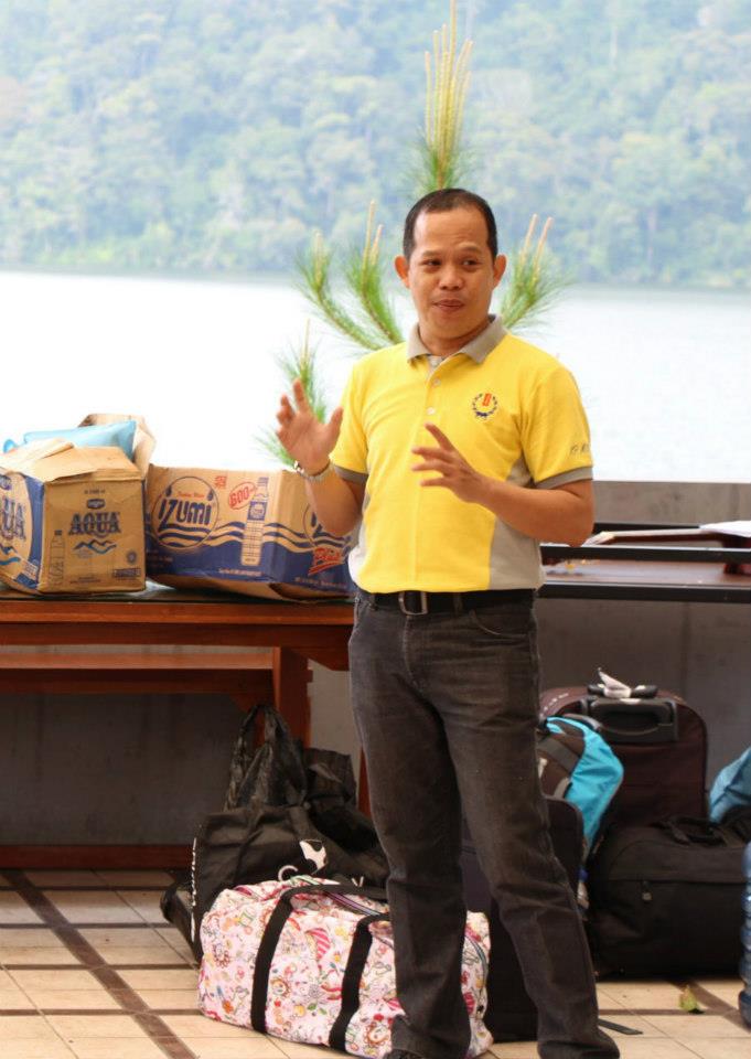 524968_629463447069458_558906996_n