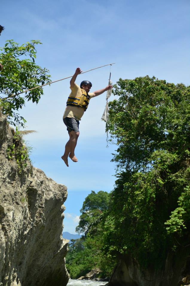 995684_669058873109915_1309004129_n